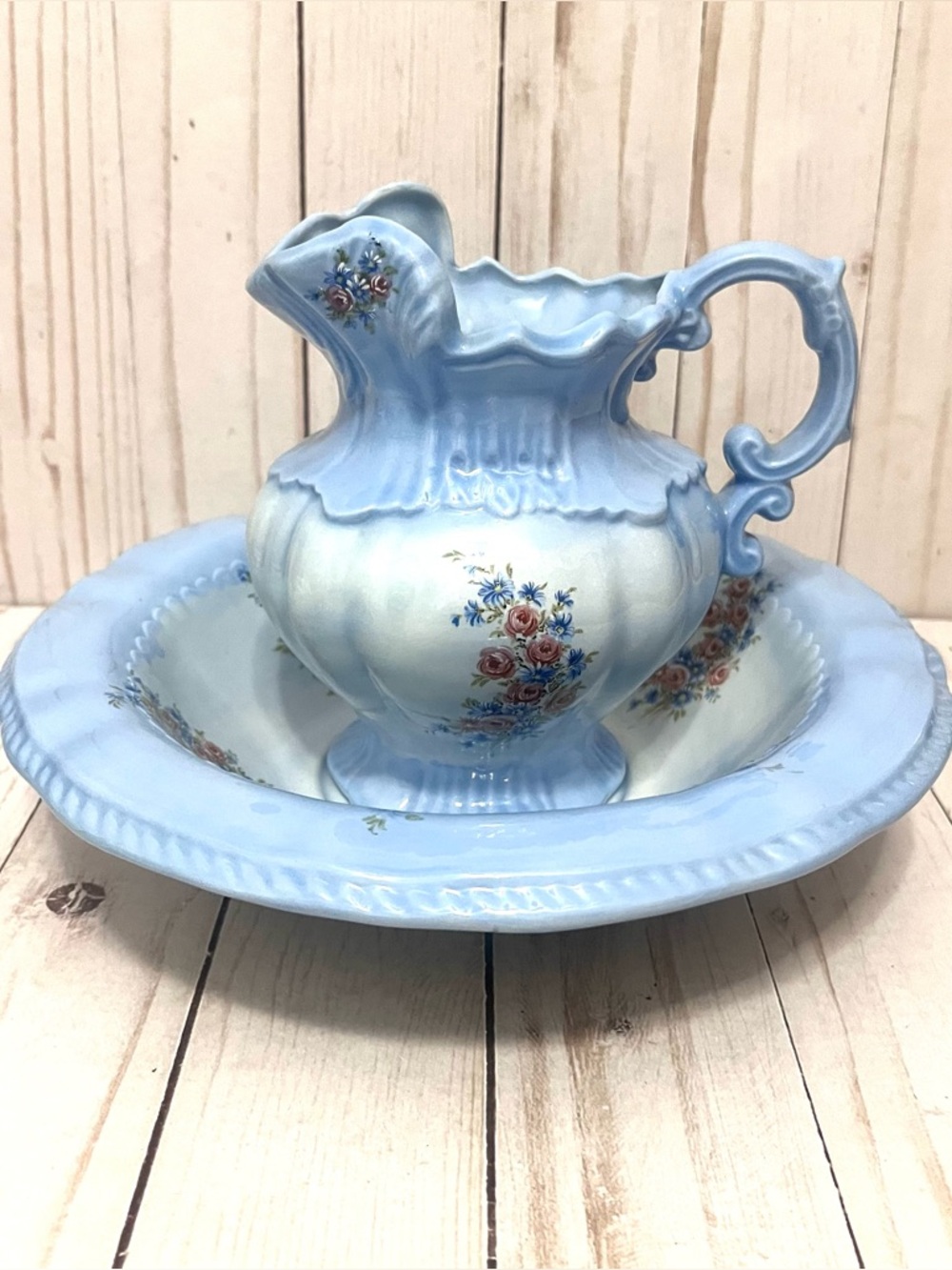 Arnels 1975 Blue Floral Pitcher & Basin Set Cottagecore Farmhouse Bathroom - Picture 2 of 16